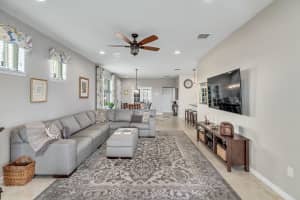 MLS# R10686559, Vero Beach, Florida 32967