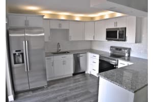 6312 Seven Springs Blvd, Greenacres, FL 33463, Sold 03/10/21