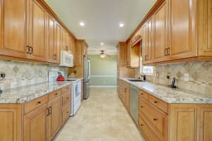 6730 SE Lillian Ct, Stuart, FL 34997, Sold 04/19/21