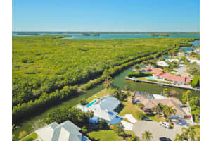 113 Queen Catherina Ct, Fort Pierce, FL 34949, Sold 05/27/21