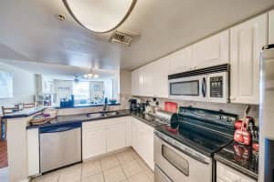 520 SE 5th Ave, Fort Lauderdale, FL 33301, Sold 04/15/21