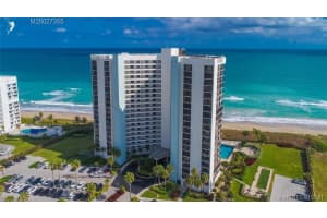 9650 S Ocean Dr, Jensen Beach, FL 34957, Sold 02/05/21