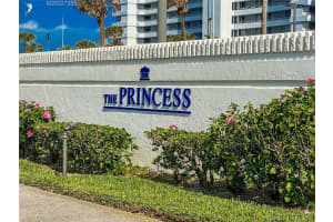 9650 S Ocean Dr, Jensen Beach, FL 34957, Sold 02/05/21