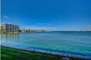 400 Wilma Cir, West Palm Beach, FL 33404, Sold 04/16/21
