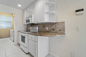 417 Capistrano Dr, Palm Beach Gardens, FL 33410, Sold 02/25/21