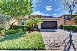 3452 Princeton Dr, Wellington, FL 33414, Sold 05/04/21