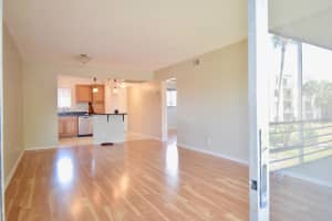 200 Waterway Dr S, Lantana, FL 33462, Sold 06/07/21
