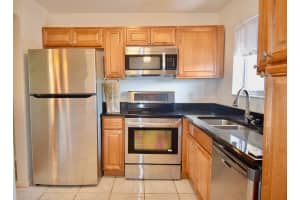 200 Waterway Dr S, Lantana, FL 33462, Sold 06/07/21