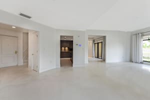 200 E Palmetto Park Rd, Boca Raton, FL 33432, Sold 03/24/21