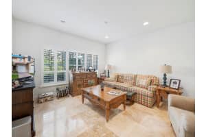 6450 Park Lake Cir, Boynton Beach, FL 33437, Sold 03/15/21