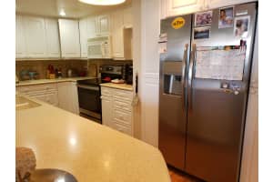 5600 N Flagler Dr # 1, West Palm Beach, FL 33407, Sold 04/30/21