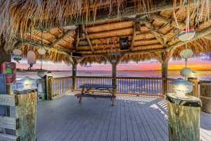 1600 NE Dixie Hwy, Jensen Beach, FL 34957, Sold 04/12/21