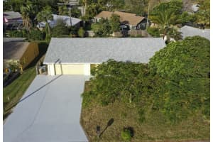 2212 NE 21st Ave, Jensen Beach, FL 34957, Sold 02/18/21