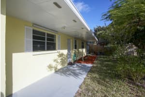2212 NE 21st Ave, Jensen Beach, FL 34957, Sold 02/18/21