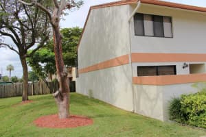 4431 SW 70th Terrace, Davie, FL 33314, Sold 03/11/21