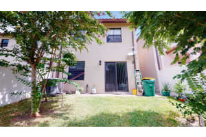 4618 NW 59th St, Tamarac, FL 33319, Sold 04/16/21