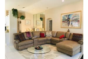 5947 Royal Club Dr, Boynton Beach, FL 33437, Sold 03/31/21