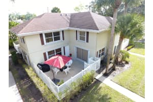 2 Amherst Ct, Royal Palm Beach, FL 33411, Sold 03/12/21