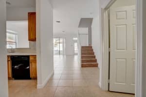 8019 Murano Cir, Palm Beach Gardens, FL 33418, Sold 03/03/21