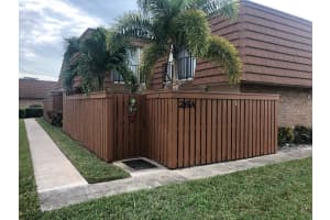 3900 County Line Rd, Tequesta, FL 33469, Sold 03/12/21