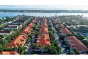 165 Las Brisas Cir, Hypoluxo, FL 33462, Sold 03/09/21