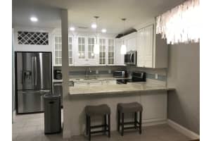 701 Miramar Ln, Palm Beach Gardens, FL 33410, Sold 03/26/21