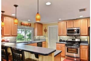 445 9th Dr, Vero Beach, FL 32962, Sold 03/20/21