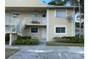704 Palm Beach Trace Dr, Royal Palm Beach, FL 33411, Sold 04/16/21
