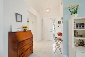7885 Coral Pointe Dr, Delray Beach, FL 33446, Sold 04/09/21