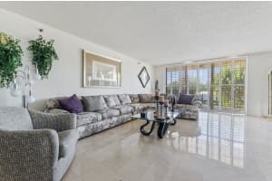 1401 S Ocean Blvd, Boca Raton, FL 33432, Sold 06/04/21
