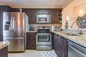 7760 NW 50th St, Lauderhill, FL 33351, Sold 03/12/21