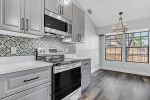 1561 Yachtman Pl, Wellington, FL 33414, Sold 03/22/21