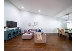 2763 SW 6th St, Delray Beach, FL 33445, Sold 03/04/21