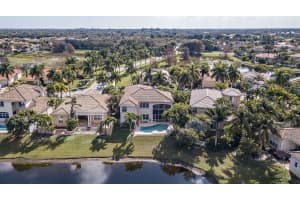 7043 Houlton Cir, Lake Worth, FL 33467, Sold 02/25/21
