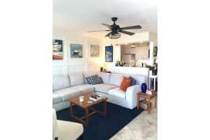 2542 S Federal Hwy, Boynton Beach, FL 33435, Sold 03/30/21