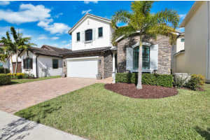 8251 Grand Prix Ln, Boynton Beach, FL 33472, Sold 04/15/21