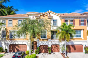 605 NE Francesca Ln, Boca Raton, FL 33487, Sold 02/25/21