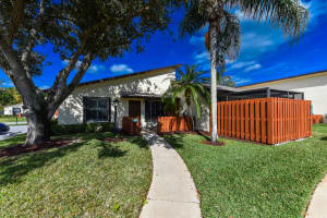 7983 SE Villa Cir, Hobe Sound, FL 33455, Sold 03/15/21