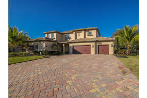 1002 SW Cherry Blossom Ln, Palm City, FL 34990, Sold 05/12/21