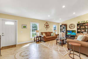 180 Parkwood Dr, Royal Palm Beach, FL 33411, Sold 03/24/21