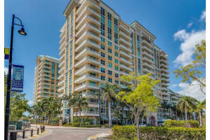 700 E Boynton Beach Blvd, Boynton Beach, FL 33435, Sold 11/15/21