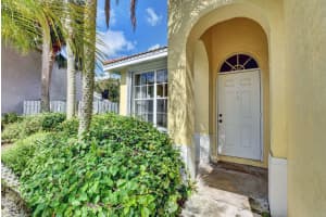 1013 Fairfax Cir W, Boynton Beach, FL 33436, Sold 03/17/21