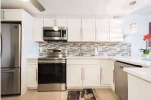 1401 N Riverside Dr, Pompano Beach, FL 33062, Sold 04/05/21