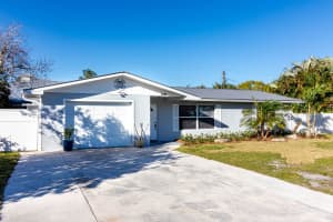 1011 SW 37th Terrace, Palm City, FL 34990, Sold 03/02/21