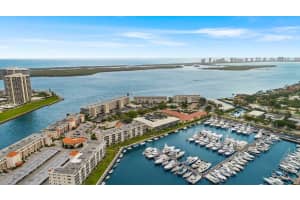 28 Yacht Club Dr, North Palm Beach, FL 33408, Sold 03/03/21