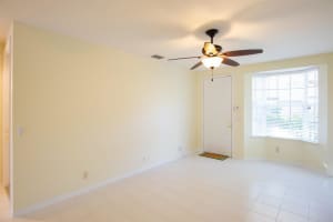 213 Elm Way, Boynton Beach, FL 33426, Sold 03/15/21