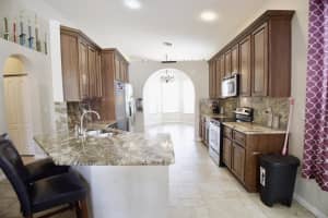 5754 Sunberry Cir, Fort Pierce, FL 34951, Sold 03/17/21