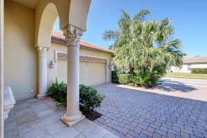 831 SW Vineland Ct, Port St. Lucie, FL 34986, Sold 06/01/21