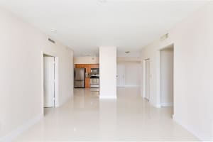 250 NE 3rd Ave, Delray Beach, FL 33444, Sold 02/23/21