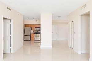 250 NE 3rd Ave, Delray Beach, FL 33444, Sold 02/23/21